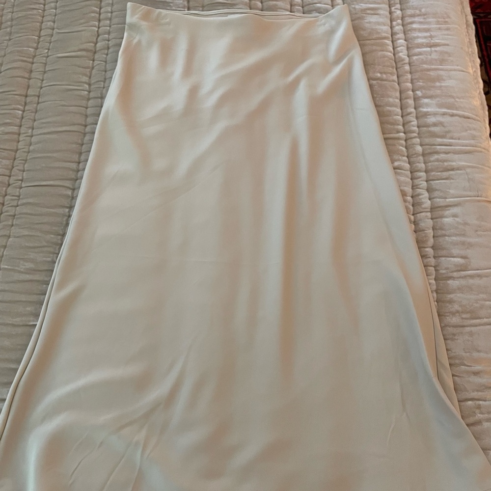 Rachel Zoe cream silky a line skirt